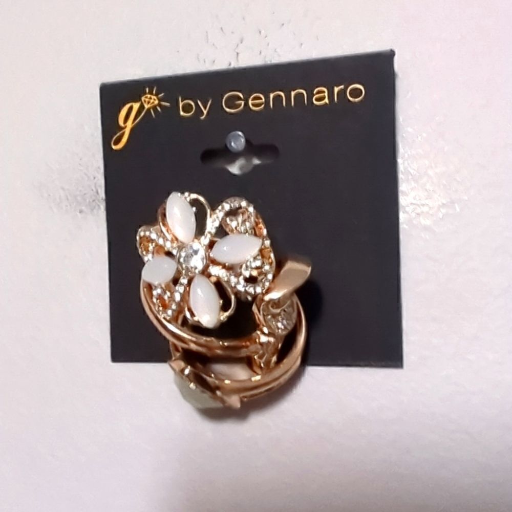 NWT Gold  color Rings Set of 3